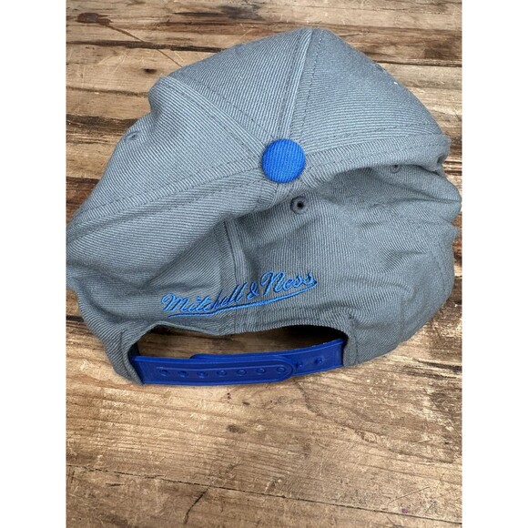 New England Patriots Snapback Hat Mitchell & Ness NFL Vintage Throwback Gray - Picture 3 of 7